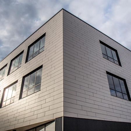 Hew & Draw Hotel Corner Brook Exterior photo